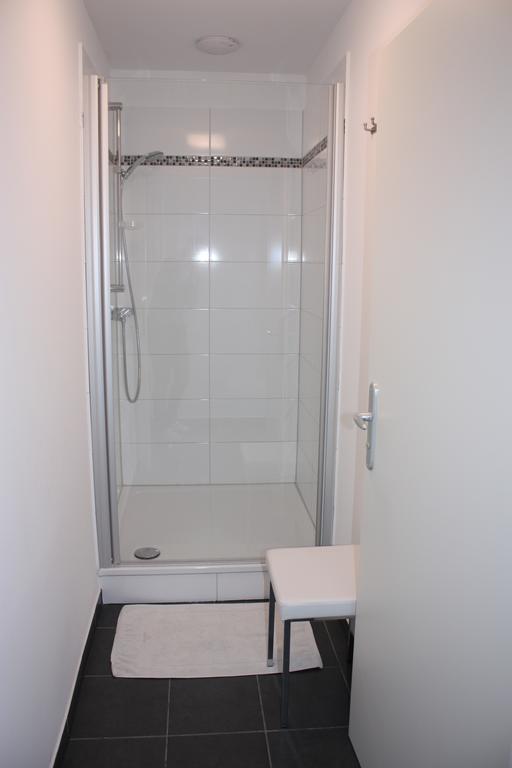 Standard Einzelzimmer mit Gemeinschaftsbad